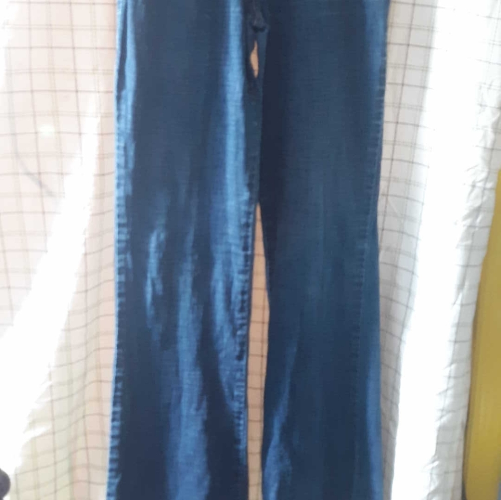 Jeans - Picture 2 of 2